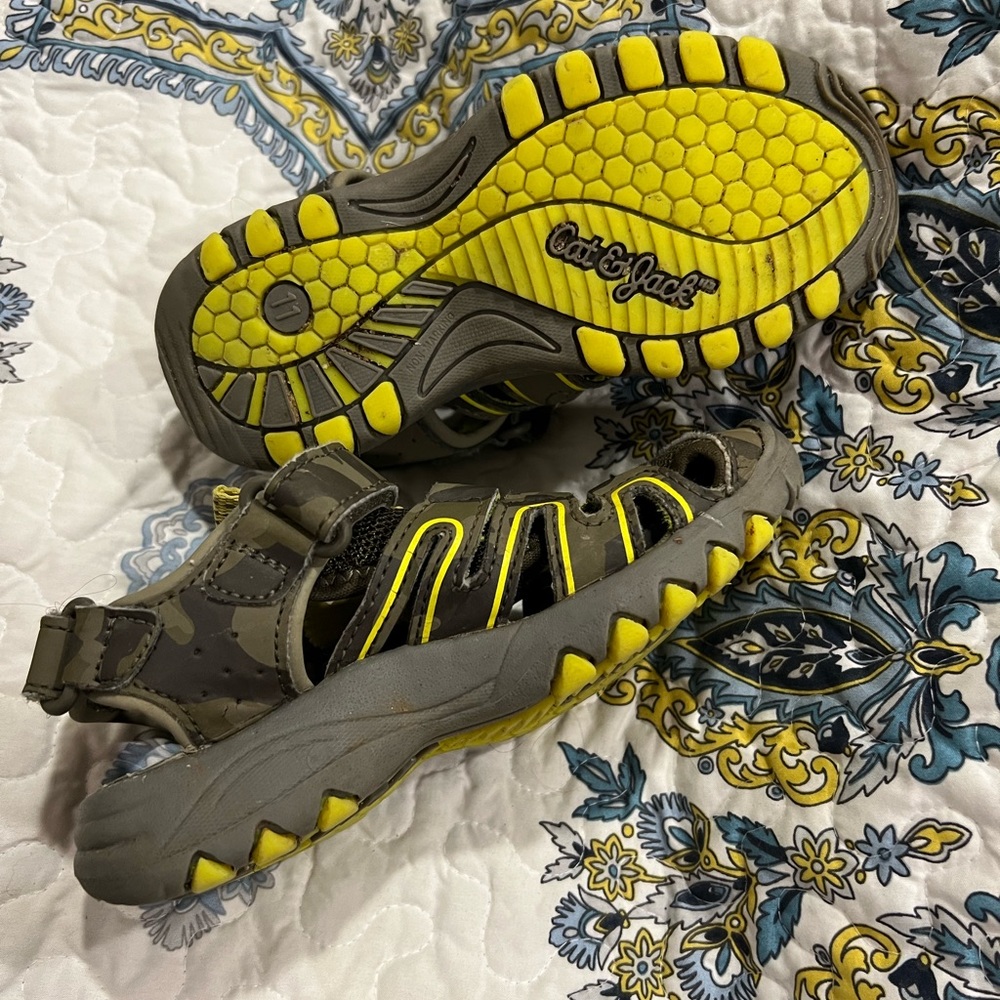 Super Comfy Sandals